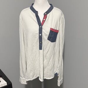 Vineyard Vines White and Navy Casual Shirt